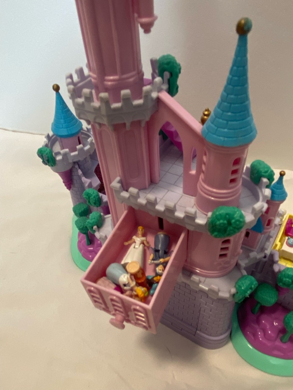 Cinderella castle polly pocket bluebird - Picture 14 of 16